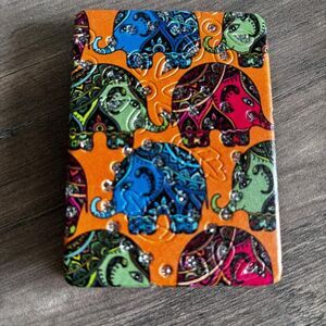 Elephant motif double sided compact mirror